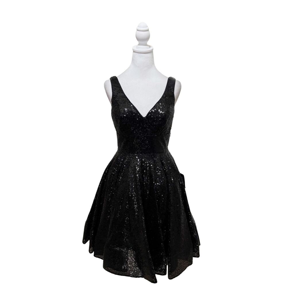 Mac Duggal 2 Black - Picture 3 of 10